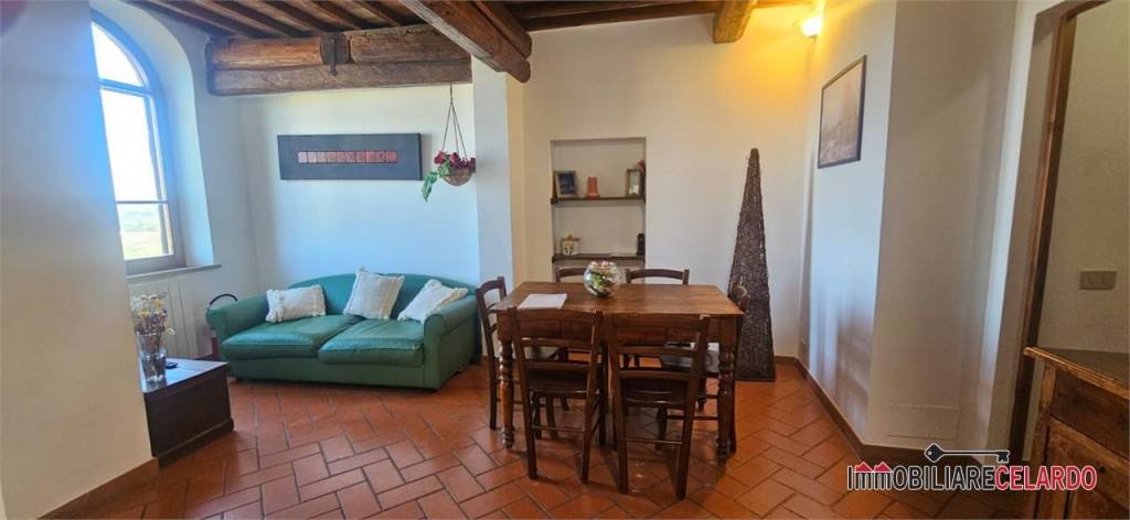 appartamento in vendita a Colle di Val d'Elsa