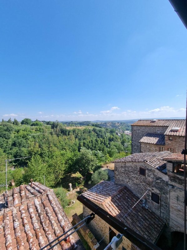 appartamento in vendita a Colle di Val d'Elsa