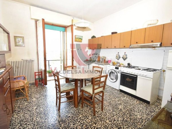 appartamento in vendita a Colle di Val d'Elsa