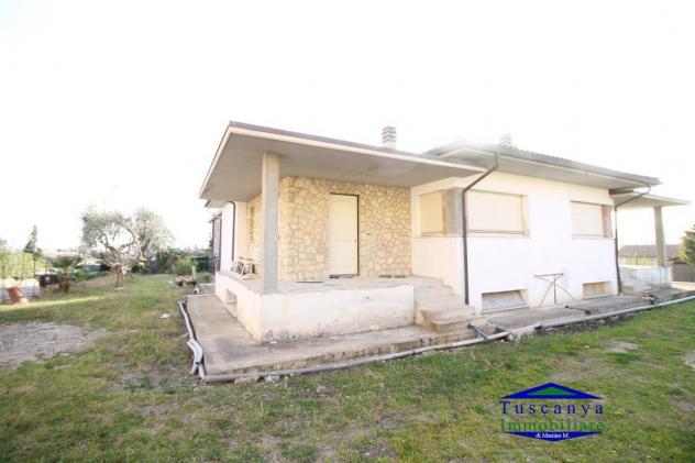 casa indipendente in vendita a Colle di Val d'Elsa