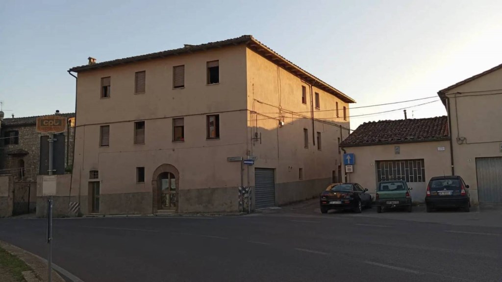 appartamento in vendita a Colle di Val d'Elsa