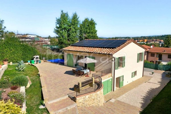 casa indipendente in vendita a Colle di Val d'Elsa