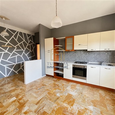 appartamento in vendita a Colle di Val d'Elsa