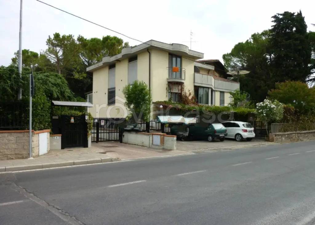 casa indipendente in vendita a Colle di Val d'Elsa in zona Le grazie