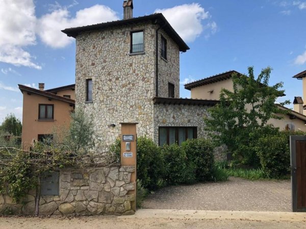 casa indipendente in vendita a Gaiole in Chianti in zona Monti