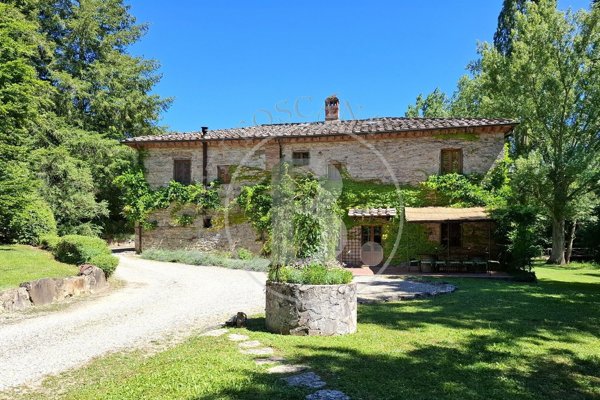casa indipendente in vendita a Gaiole in Chianti in zona Vertine