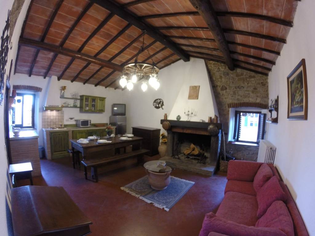appartamento in vendita a Gaiole in Chianti in zona Starda