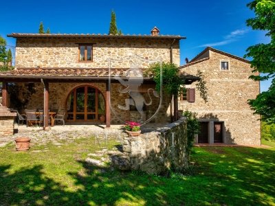 casale in vendita a Gaiole in Chianti in zona Ama