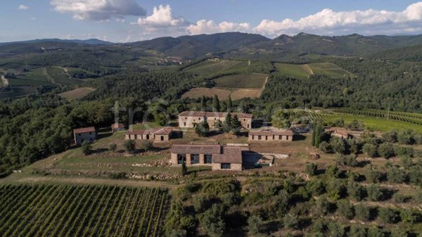 casa indipendente in vendita a Gaiole in Chianti in zona Castagnoli