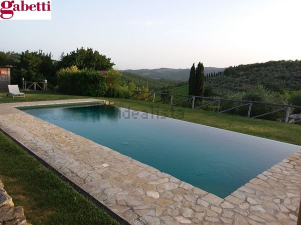 appartamento in vendita a Gaiole in Chianti in zona Galenda