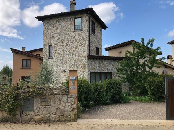 casa indipendente in vendita a Gaiole in Chianti in zona Monti