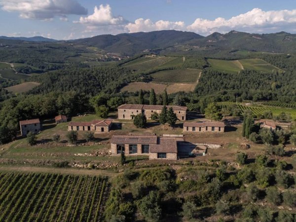 casa indipendente in vendita a Gaiole in Chianti in zona Castagnoli