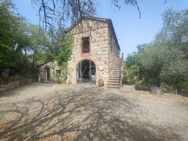 casa indipendente in vendita a Gaiole in Chianti