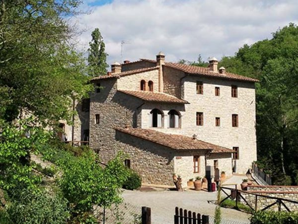 negozio in vendita a Gaiole in Chianti in zona Lecchi