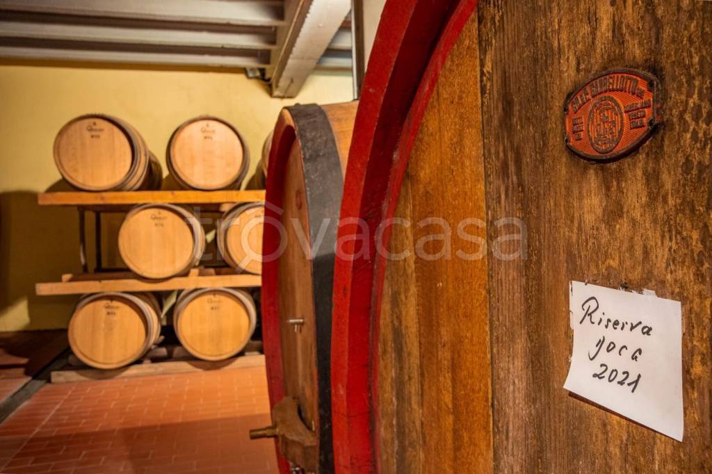 locale di sgombero in vendita a Gaiole in Chianti