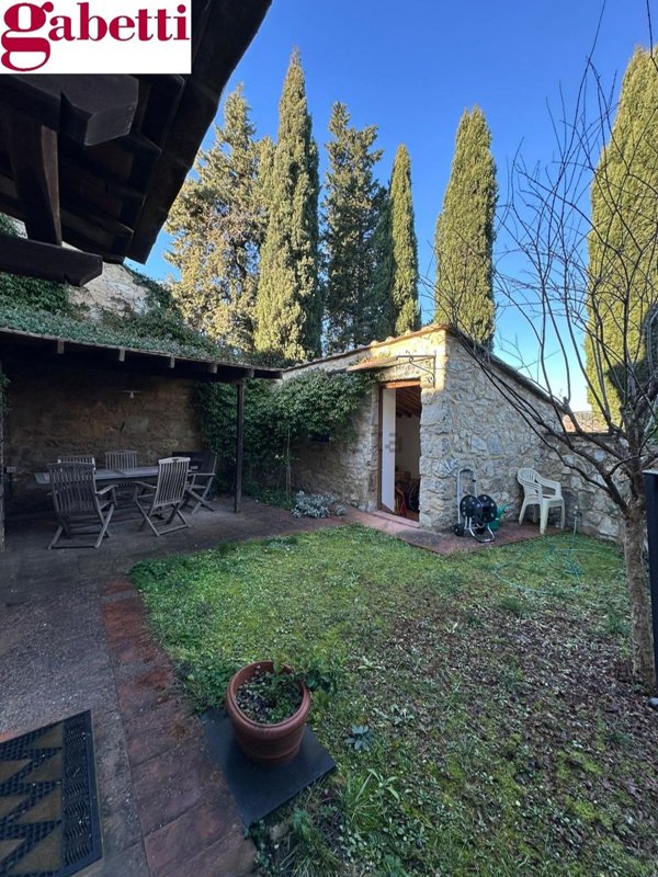 appartamento in vendita a Gaiole in Chianti in zona Galenda