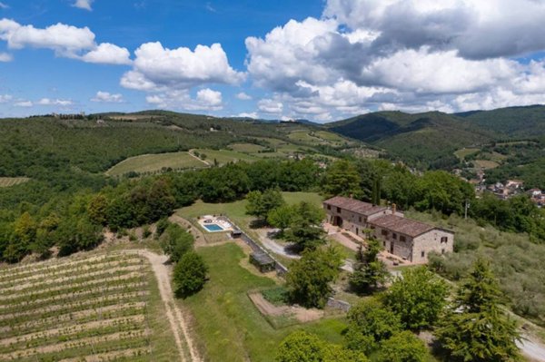 casa indipendente in vendita a Gaiole in Chianti in zona Colle