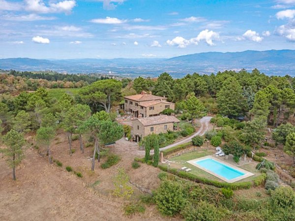 casa indipendente in vendita a Gaiole in Chianti in zona Badia a Coltibuono
