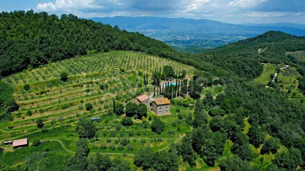 casa indipendente in vendita a Gaiole in Chianti in zona Badia a Coltibuono