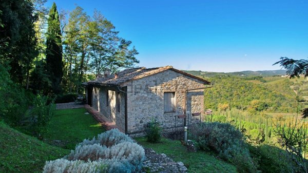 casale in vendita a Gaiole in Chianti in zona Badia a Coltibuono