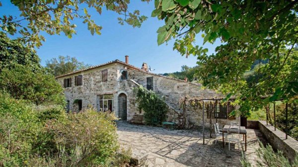 casa indipendente in vendita a Gaiole in Chianti in zona Badia a Coltibuono