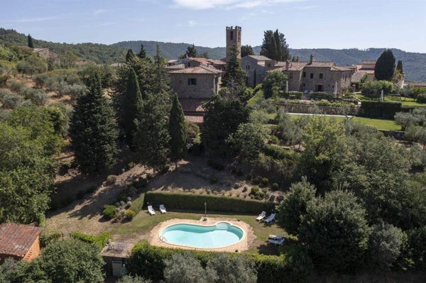 casa indipendente in vendita a Gaiole in Chianti in zona Badia a Coltibuono