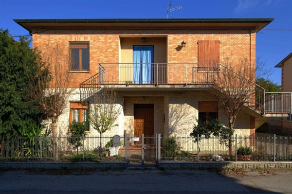 casa indipendente in vendita a Montepulciano in zona Montepulciano Stazione