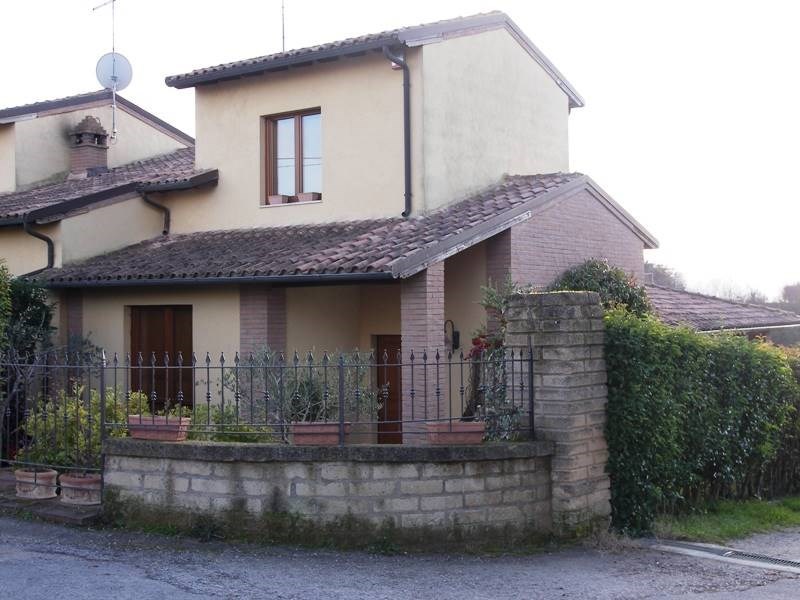 casa indipendente in vendita a Montepulciano in zona Ascianello