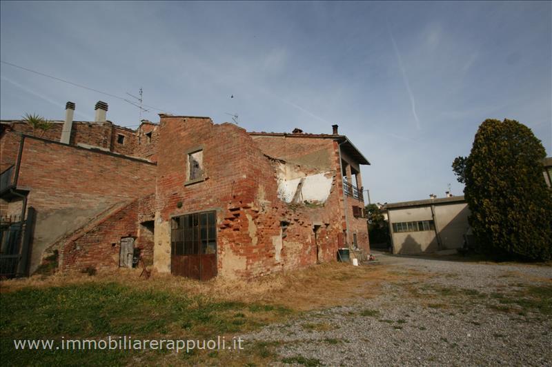casa indipendente in vendita a Montepulciano in zona Gracciano