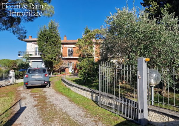 appartamento in vendita a Montepulciano in zona Gracciano