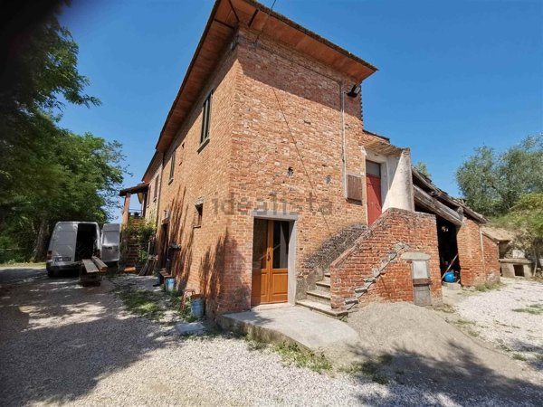 appartamento in vendita a Montepulciano in zona Abbadia