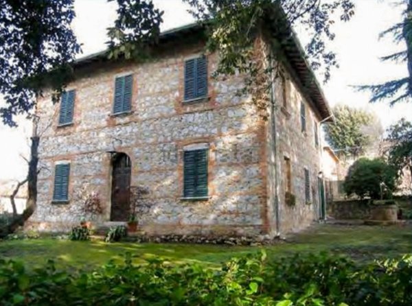 casa indipendente in vendita a Montepulciano