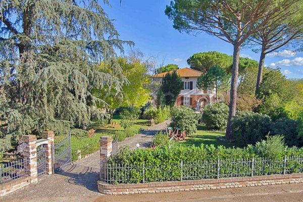 casa indipendente in vendita a Montepulciano