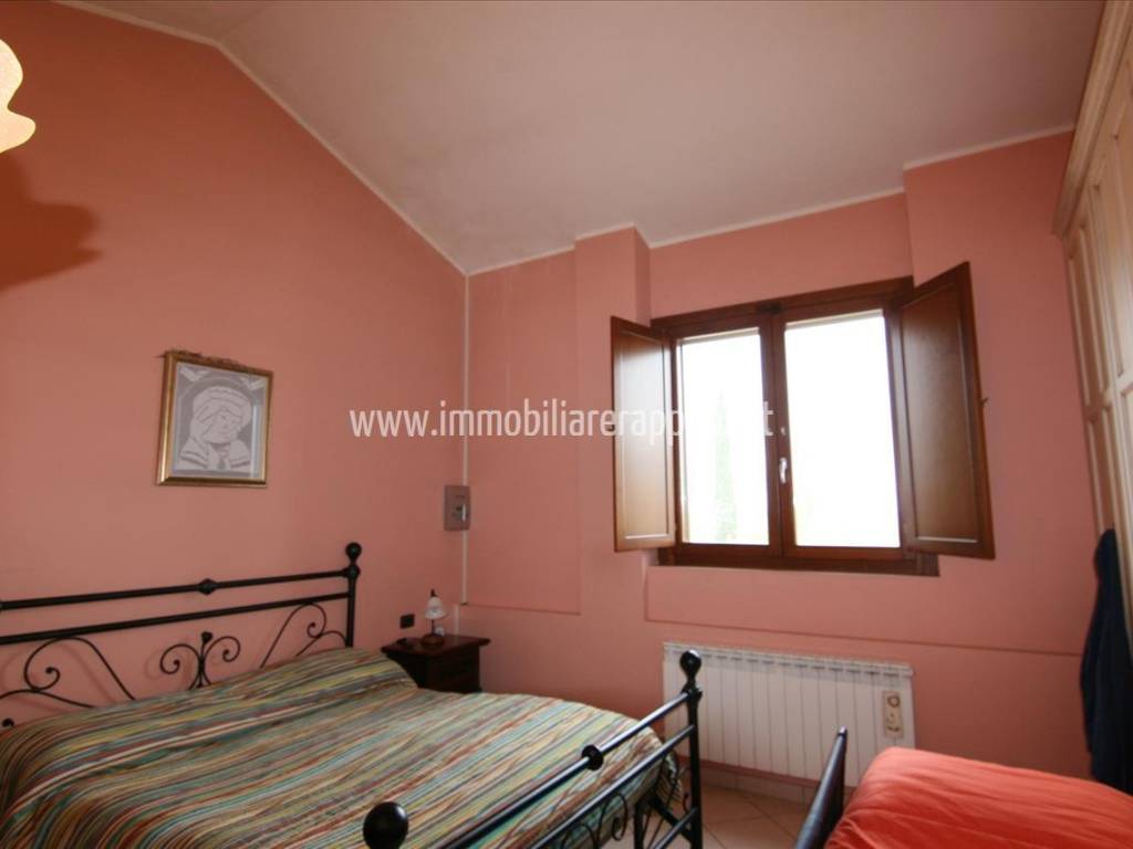 casa indipendente in vendita a Montepulciano in zona Montepulciano Stazione