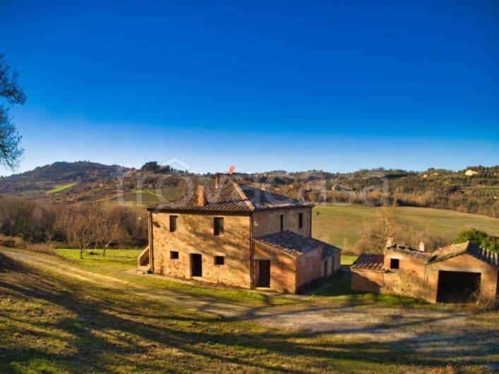 casa indipendente in vendita a Montepulciano