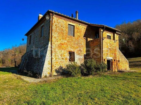 casa indipendente in vendita a Montepulciano