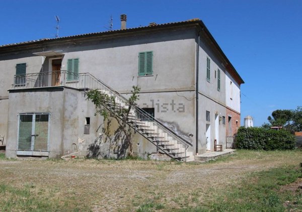 casa indipendente in vendita a Montepulciano