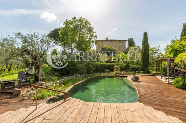 casa indipendente in vendita a Montepulciano