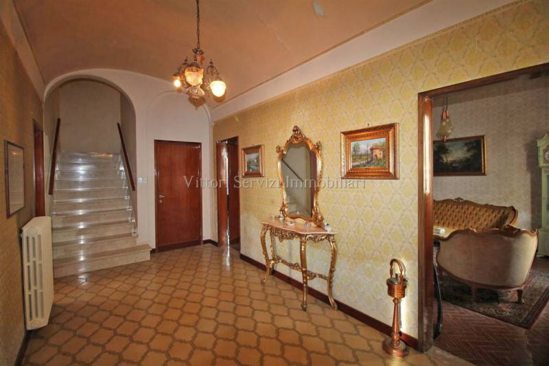 casa indipendente in vendita a Montepulciano in zona Abbadia