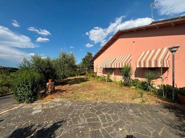 casa indipendente in vendita a Montepulciano in zona Sant'Albino