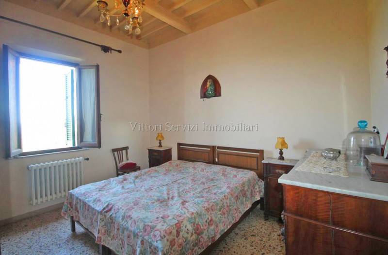 casa indipendente in vendita a Montepulciano in zona Valiano