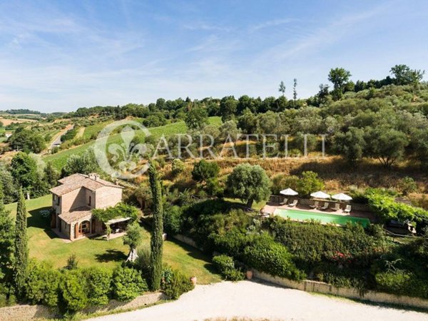 casa indipendente in vendita a Montepulciano