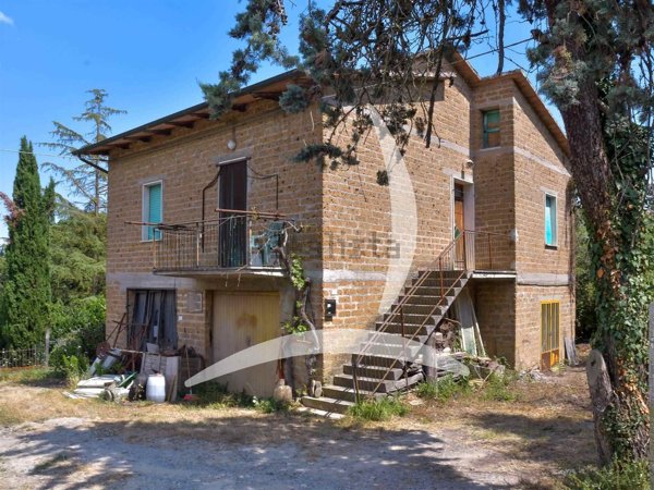 casa indipendente in vendita a Montepulciano