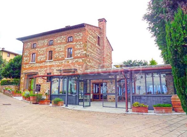 negozio in vendita a Montepulciano