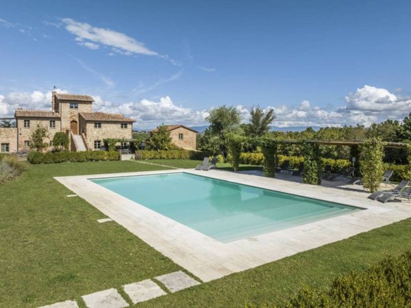 casa indipendente in vendita a Montepulciano