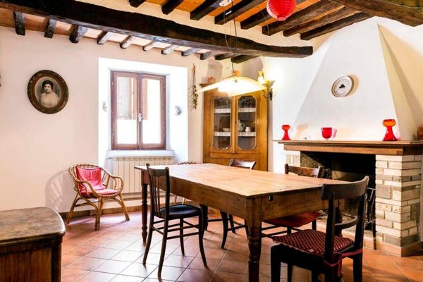 casa indipendente in vendita a Montepulciano