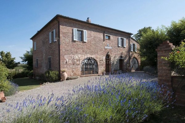 casa indipendente in vendita a Montepulciano