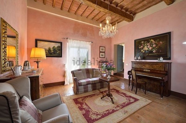 villa in vendita a Montepulciano