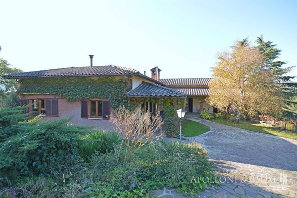 casa indipendente in vendita a Montepulciano