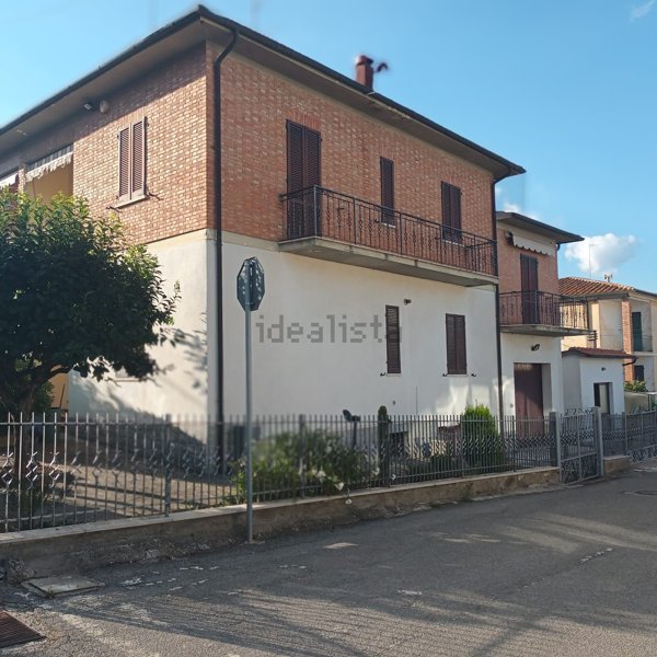 casa indipendente in vendita a Montepulciano
